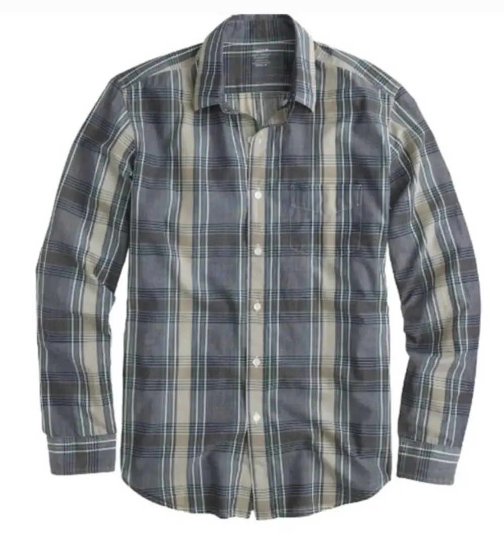 J. Crew Lightweight Chambray Shirt Mens Medium Deep Ultramarine Plaid Button